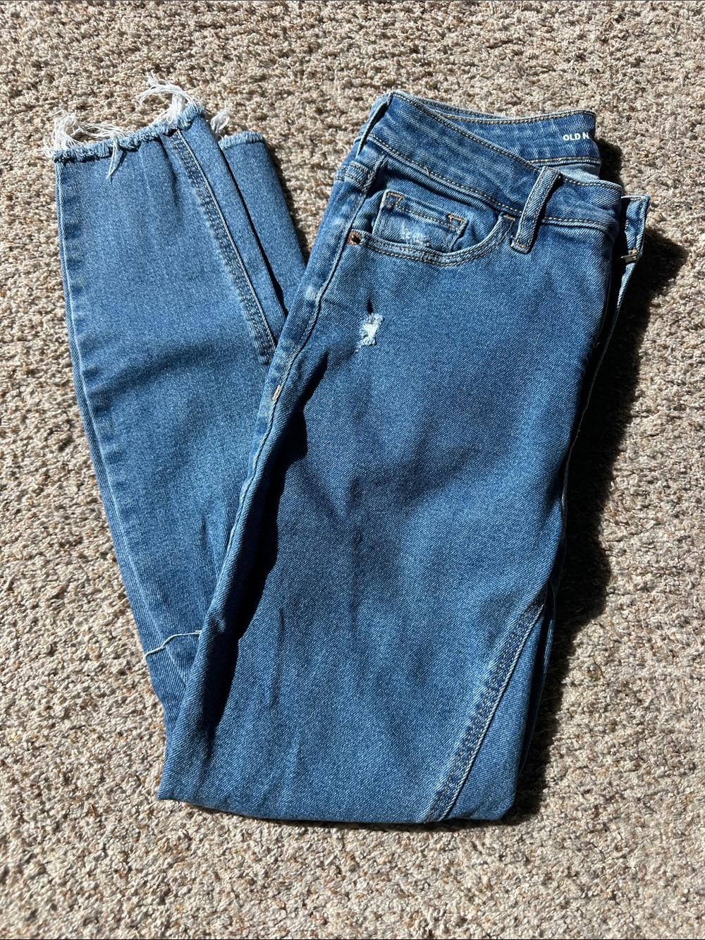 Old Navy Blue Cropped Frayed-Hem Jeans